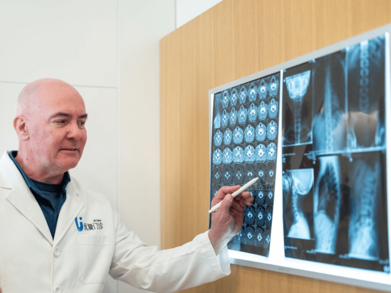 scotty3 Orthopedic Surgeon